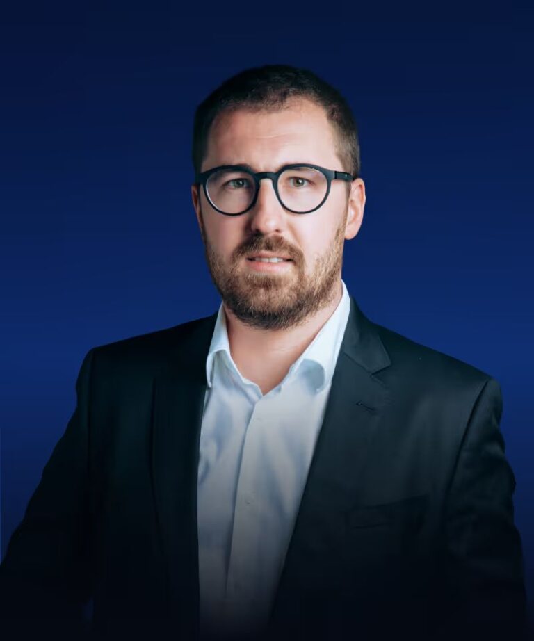 Vlad Bondarenko